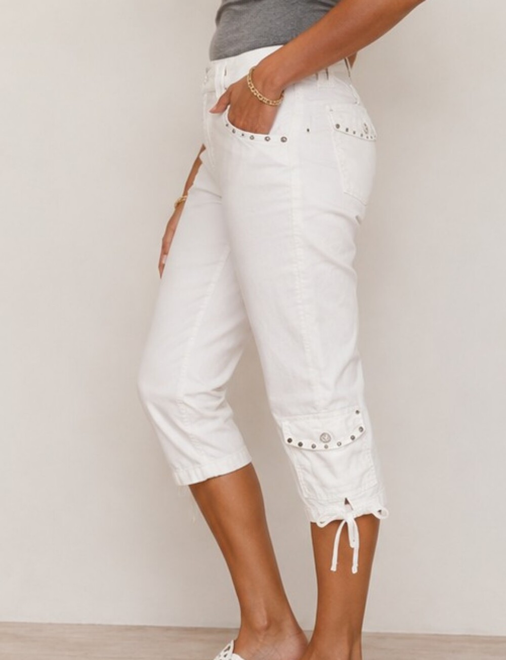 Vintage Ethyl Womens White Classic Capri Pants With‎ Studded Pockets Size 10
